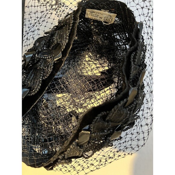 Vintage Women's Black Face Netting Weaved Pillbox Hat USA Union Made HH207802 - Picture 15 of 16